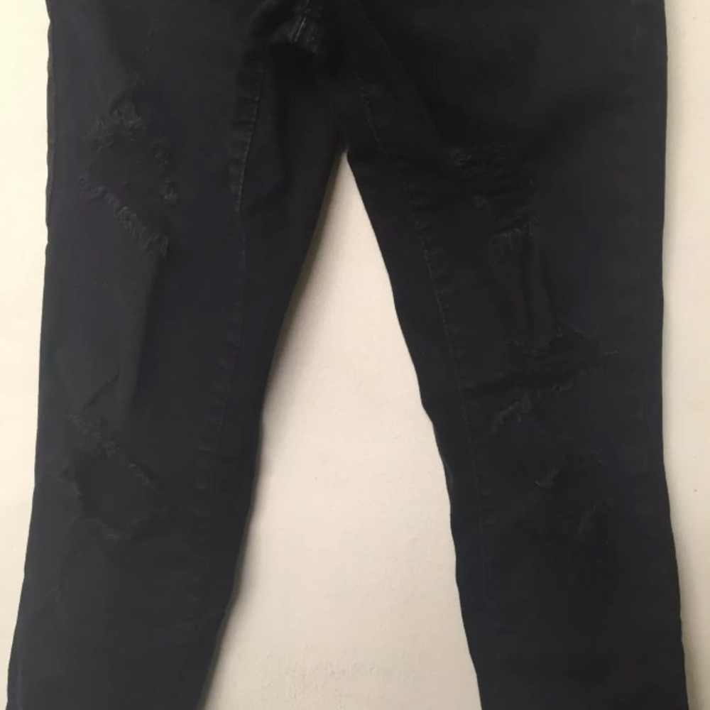 BLACK RIPPED JEGGINGS - Picture 2 of 4